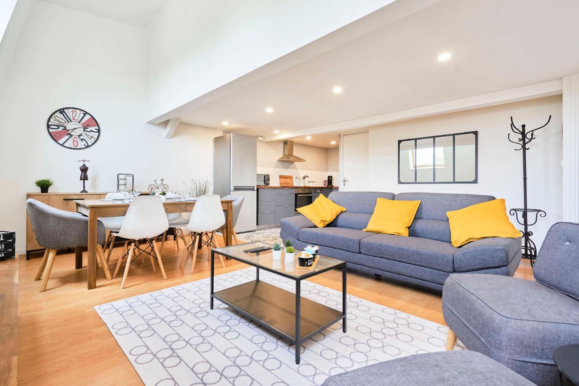 Locationstourcoing - Le Colbert Apartment Exterior photo